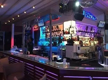 Hotel Devamli *